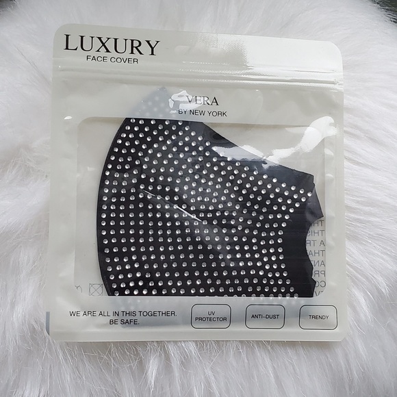 Black rhinestone bling face mask - Picture 9 of 10